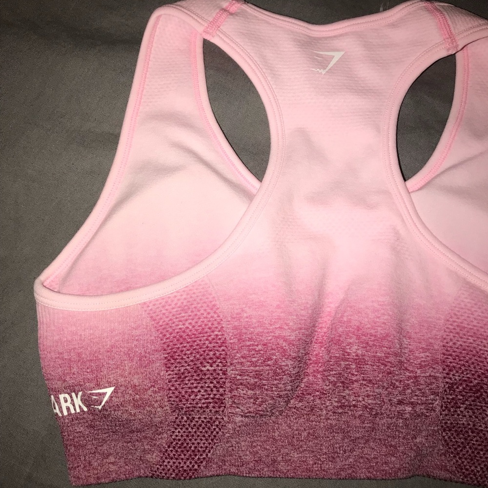 SOLD ON VENMO!! Gymshark Ombré Seamless Sports Bra - Picture 5 of 7